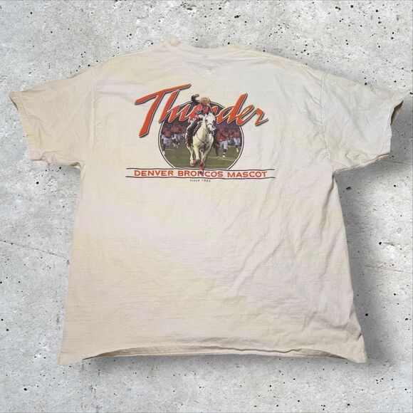 Denver Broncos Thunder Mascot T-Shirt XL Hanes Beefy-T Vintage Double-Sided NFL - Picture 2 of 12